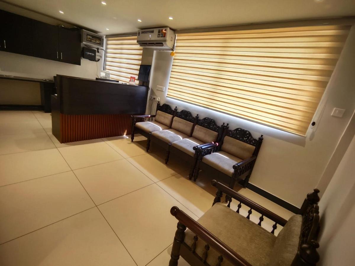 Ivy Residency Bed and Breakfast Thiruvananthapuram Exteriör bild